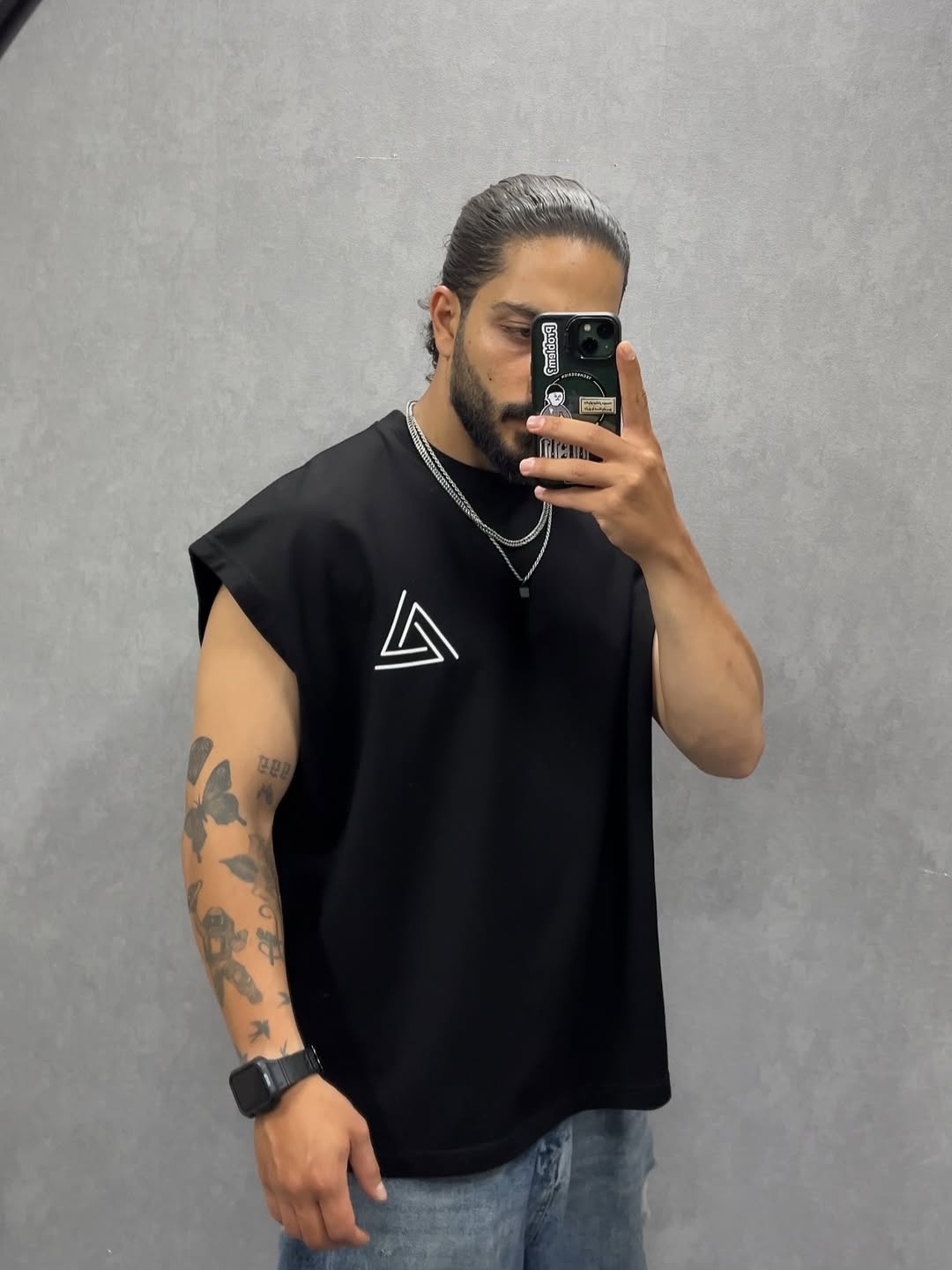 Triangle Minimalist Sleeveless Tee Black